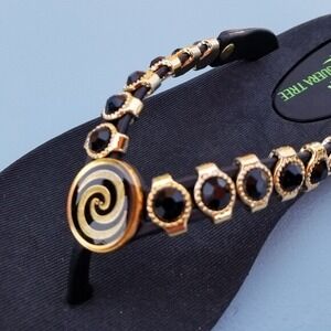 Brooke Beautiful Crystal Flip Flops Sandals SUPER COMFY Size 10